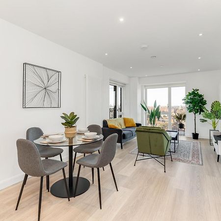 Urban Luxe Retreat Apartment London Ngoại thất bức ảnh