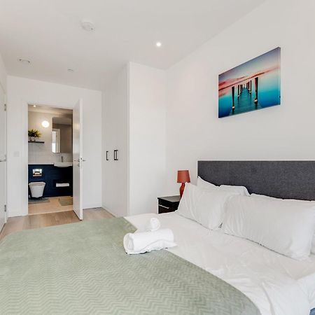 Urban Luxe Retreat Apartment London Ngoại thất bức ảnh