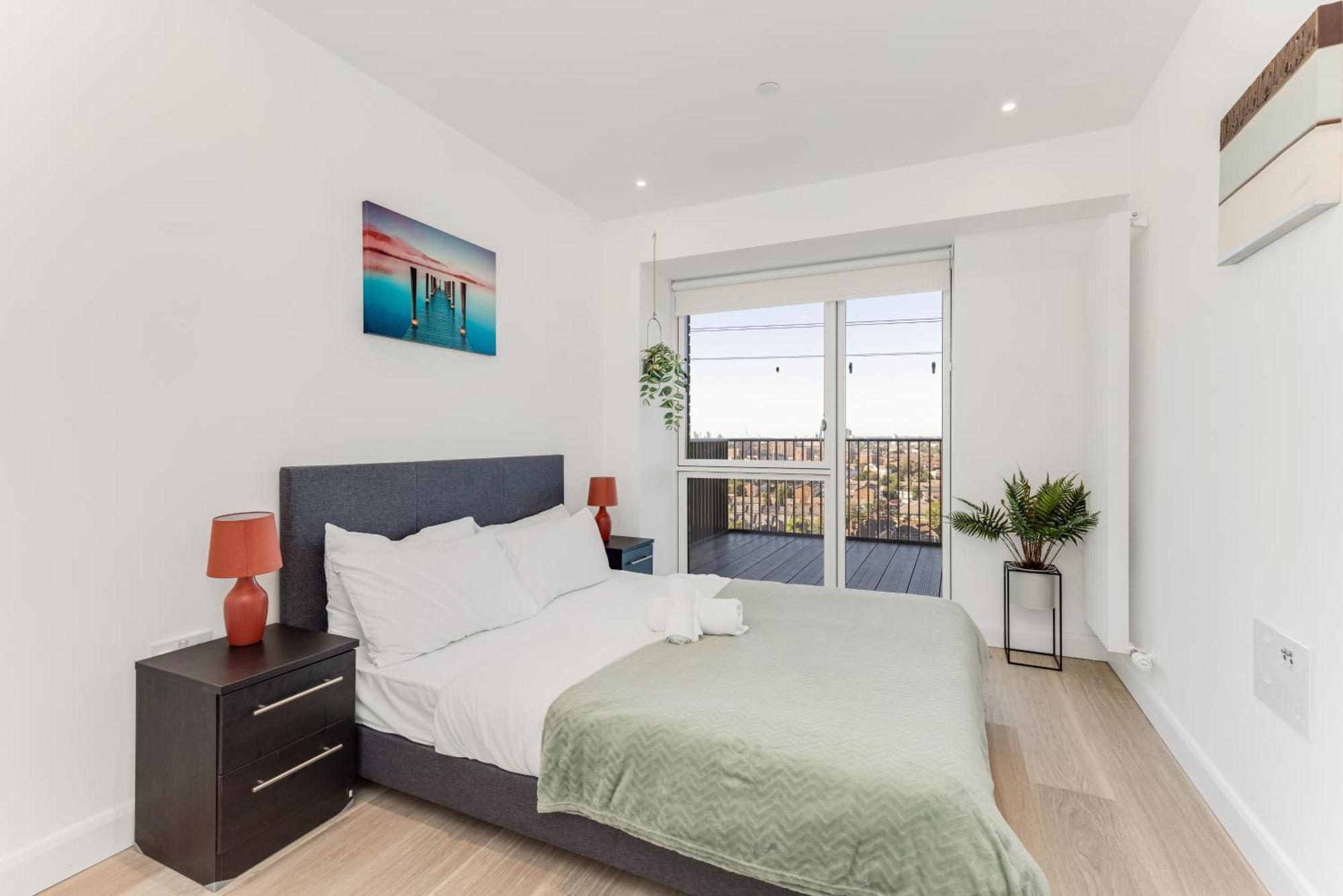 Urban Luxe Retreat Apartment London Ngoại thất bức ảnh